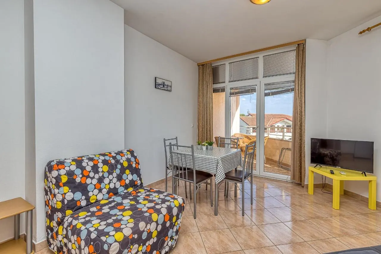Sunrise Apartments Rovinj 0*,
